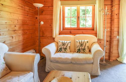 Pond Cabin - Photo 6