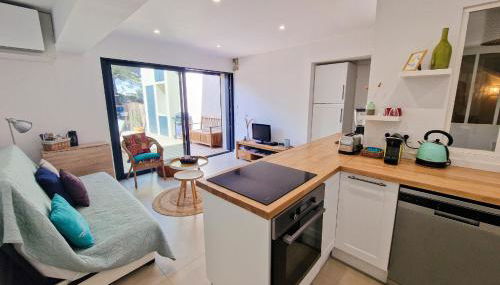 La Capte T2, A 2min de la mer, Terrasse-Wifi-Parking gratuit - Foto 3, stove, dishwasher, pet friendly, toaster, minibar