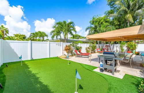 Walk to The Ave- Heated Pool, Spa, Golden Tee and Putting Green - mins to Beach- by Maven Vacation Rentals - Foto 47