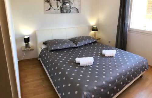 Two-Bedroom Countryside Apartment - Foto 12