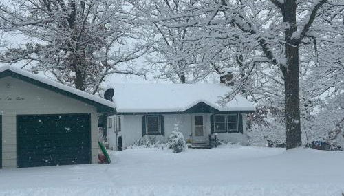 Serene Lake House for a grand getaway! - Foto 5