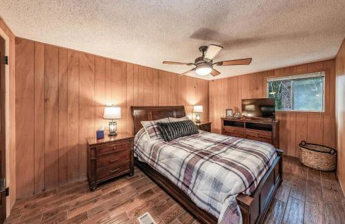 The Stew Cabin Cozy Escape Fireside Memories - Foto 25