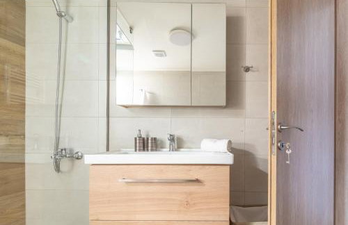 Christina's cozy apartment near the airport - Foto 8