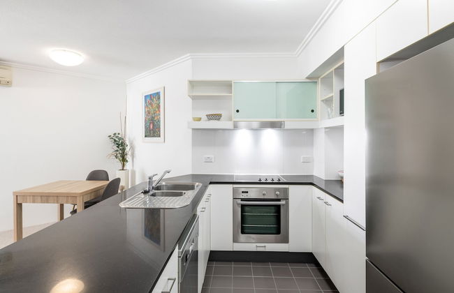 South bank serviced apartments - Photo 10