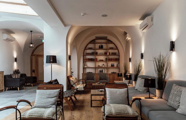 the salt townhouse - Photo 3