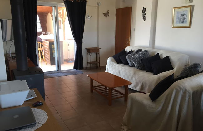 2 Bed Flat - Sleeps 4 - Pool - Parking - Wifi - Foto 9