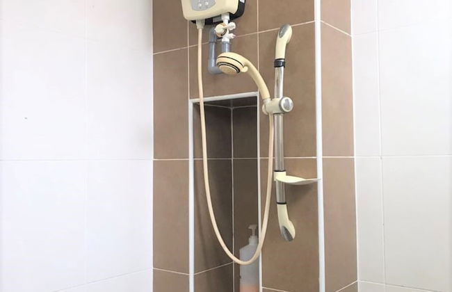 OYO 90476 Casa Azlinda Muslim Homestay I - Foto 9