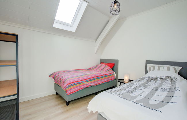 Beautiful Holiday Home in Merksplas With Garden - Photo 2