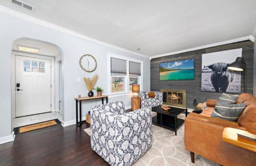 3BR 3BA Fairway Home • Dog-Friendly • Fenced Yard - Photo 6