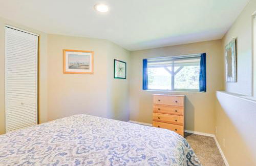 Harrison Home with Grill and Lake Views Walk to Town! - Foto 18