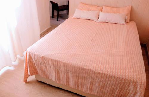 Valencian Dreams of the Proletariat - Photo 2