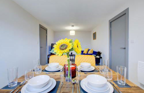 Modern 2 Bed in High Wycombe by ARP Homes, Ideal for Families or Business, Free Parking - Foto 28