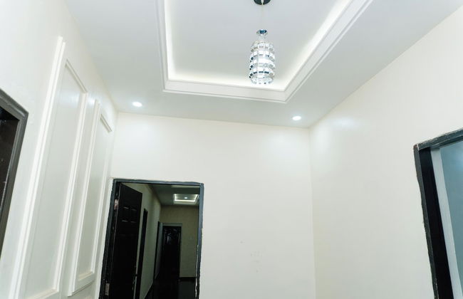 Charming 3-bed Apartment in Transe Ekulu Phase 6 - Foto 20