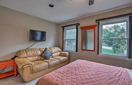 Jersey Home with Hot Tub and Private Pool! - Foto 17