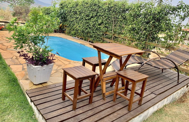 Charme e Aconchego - Casa para 10 pessoas com 3 quartos - Foto 17