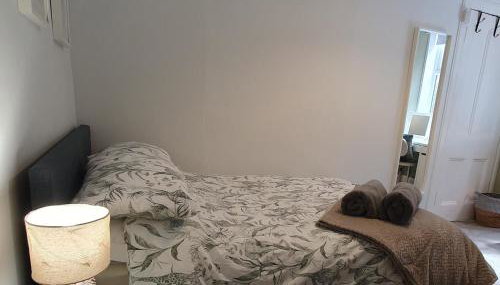 Beautiful Ground Floor Flat near Haymarket - Foto 5