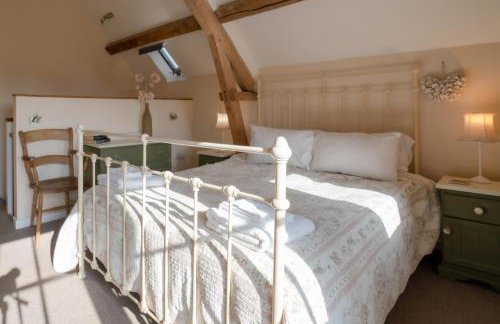 Pheasant Cottage Stunning peaceful home parking - Pass the Keys - Photo 11