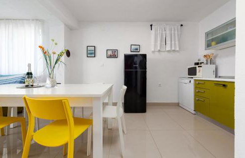 Nice Apartment In Lukovo Sugarje - Foto 34