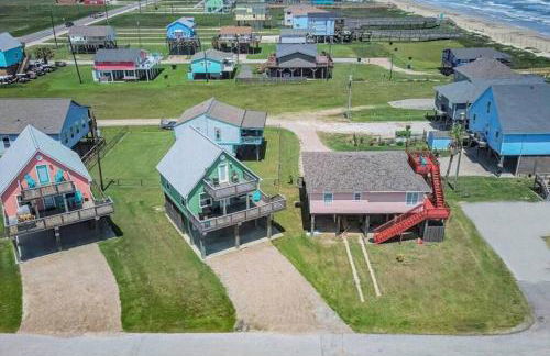 Private beach access -360 Water Views - Upscale home - Second Row - Foto 55