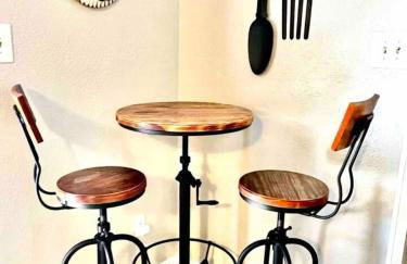 Pool Theater Convenient Location 4bedroom2 bath - Foto 12