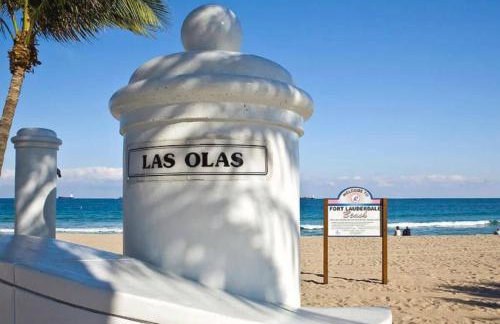 Rustic Retreats Beachy 1BR for 4 guests in the heart of Fort Lauderdale - Foto 16