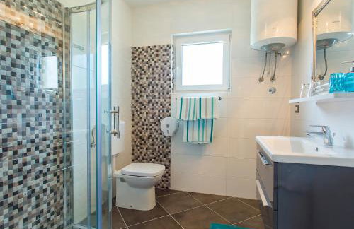 Villa Birikina with Pool - Photo 66