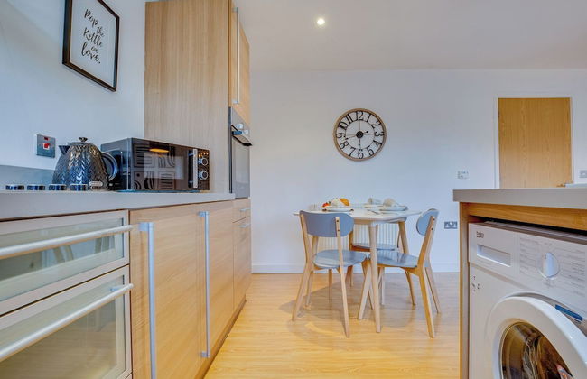 Doncaster 1st floor Apartment - Photo 18