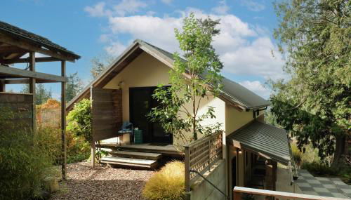 Water Views, Walk to Beach! New Hot Tub! - Foto 4