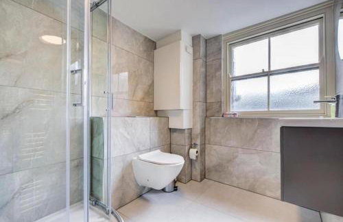 Stylish 2BR Apartment in Leicester Square - Foto 17