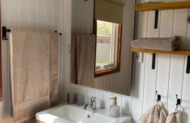 Tiny House 300 Meter vom Zentrum entfernt - Foto 29