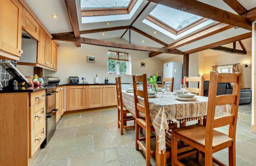 Castle Forge 4-Bedroom Historic Purbeck Forge in Kingston, Corfe Castle, Sleeps 7 - Photo 48