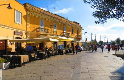 Spacious & Luxurious - Fully Renovated & Equipped 2BR Suite - Historical Centre - Photo 36