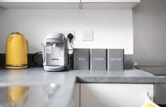 Fortified Three Bedroom Home Bristol - Foto 18