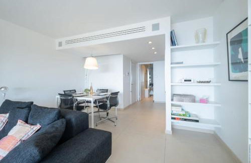 Elegant 3-Room Apartment with Terrace Pool & Island Views - Foto 16