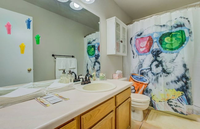 4BR AF Academyw/hot Tub & Firepit - Foto 40