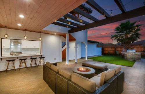Luxury Oasis with Ping Pong, Firepit and Cozy Patio - Foto 43