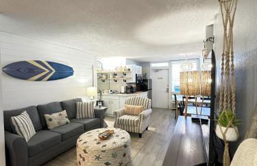 SeaBliss, oceanfront 1st floor cozy condo - Foto 3