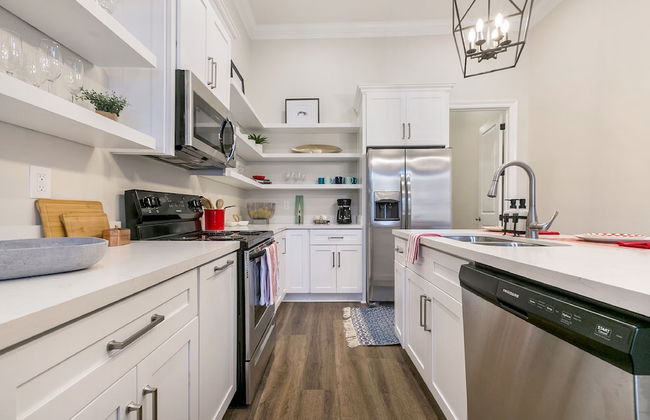 Hosteeva Houses 5-Min to Fr Quarter - Foto 11