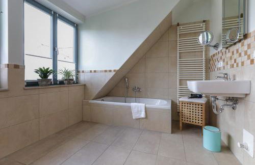 BohnApartments Bauhaus - absolutes Zentrum - Terrasse - Vollausstattung - WLAN - Foto 39