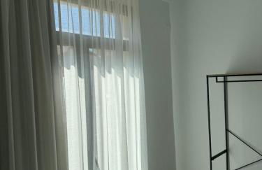 Plaza Victoria Apartments - Photo 18