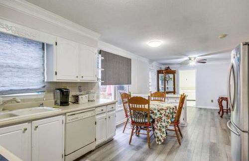 Spacious Augusta Home Near Golf, Shopping and More! - Foto 10