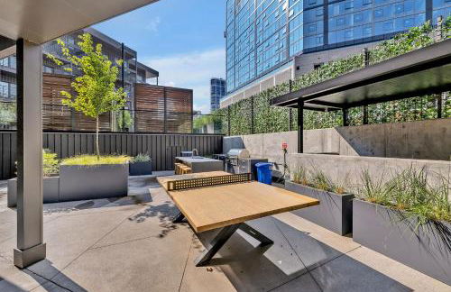 HUGE downtown corner unit- Pool-Gym-Walk 2 Broadway - Foto 38