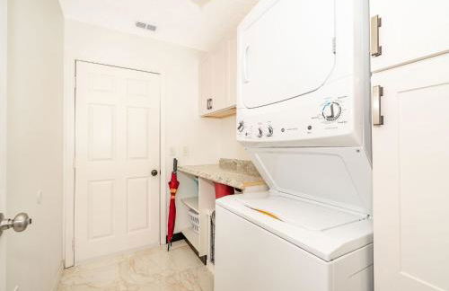 Holiday Home Nur wenige Minuten von Disney Pool- Spa und Seeblick by Interhome - Foto 17