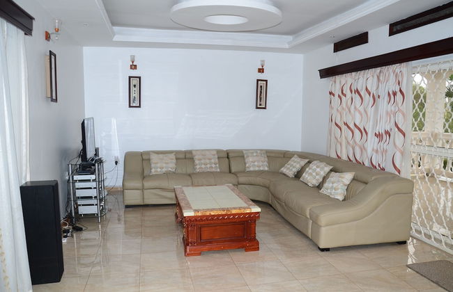 Muyenga Vacation Home - Photo 57