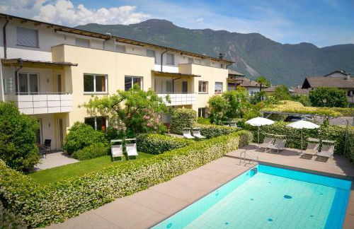 Garden Residence - Photo 13