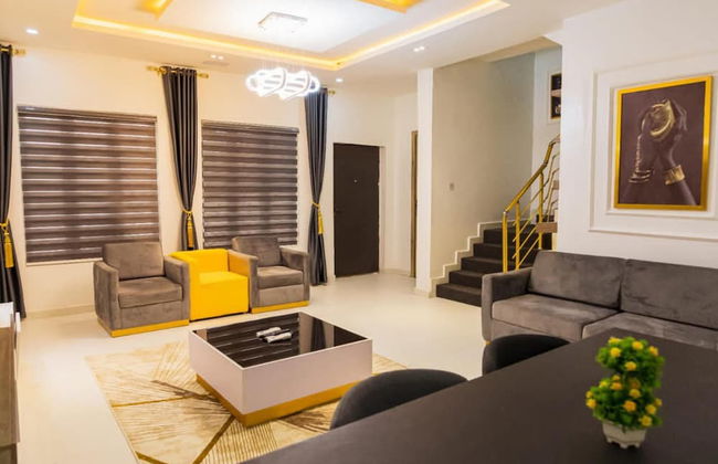 Immaculate 4-bed Apartment in Lekki - Photo 13