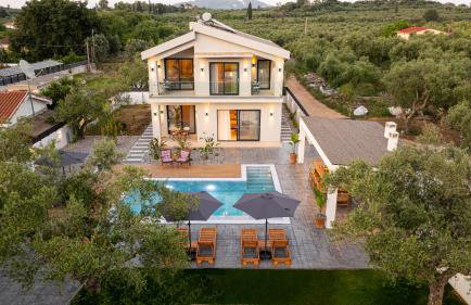The olive Nest Villa by "Elite" - Foto 1
