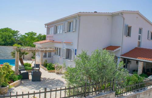 Apartments Šolta - Photo 4