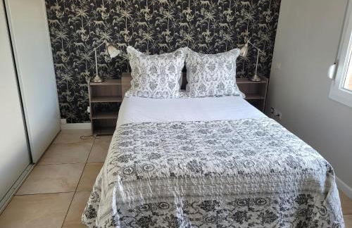 La terrasse, jacuzzi et vue mer Plage à 200m - Foto 10