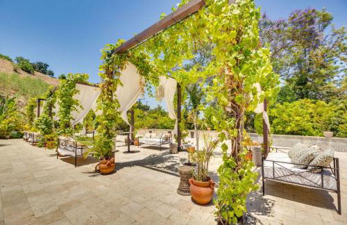 Hillside Home with Outdoor Oasis and Pool - Foto 54